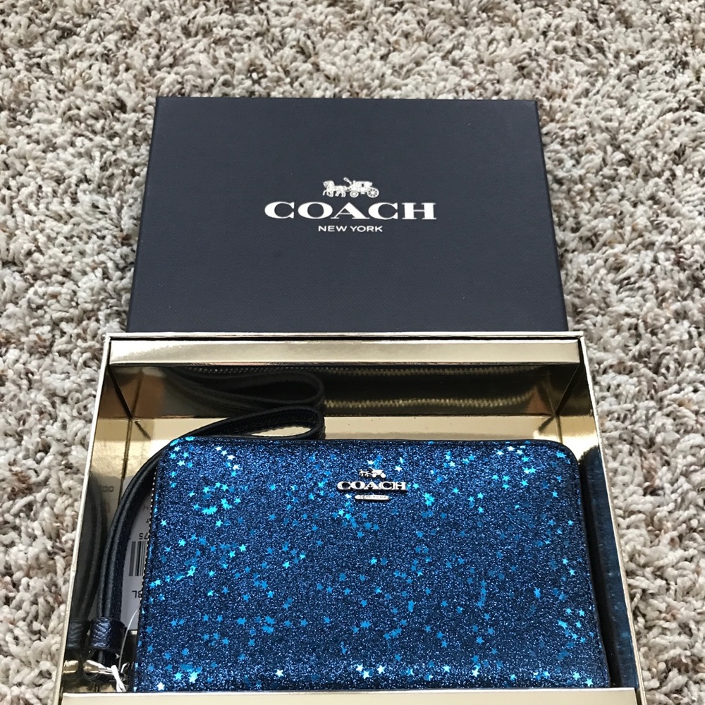 Brand New with Tag Coach Wristlet
